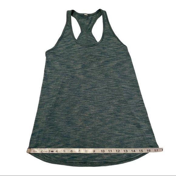 Lululemon Open Cross Back tank top Size Small - Picture 3 of 8